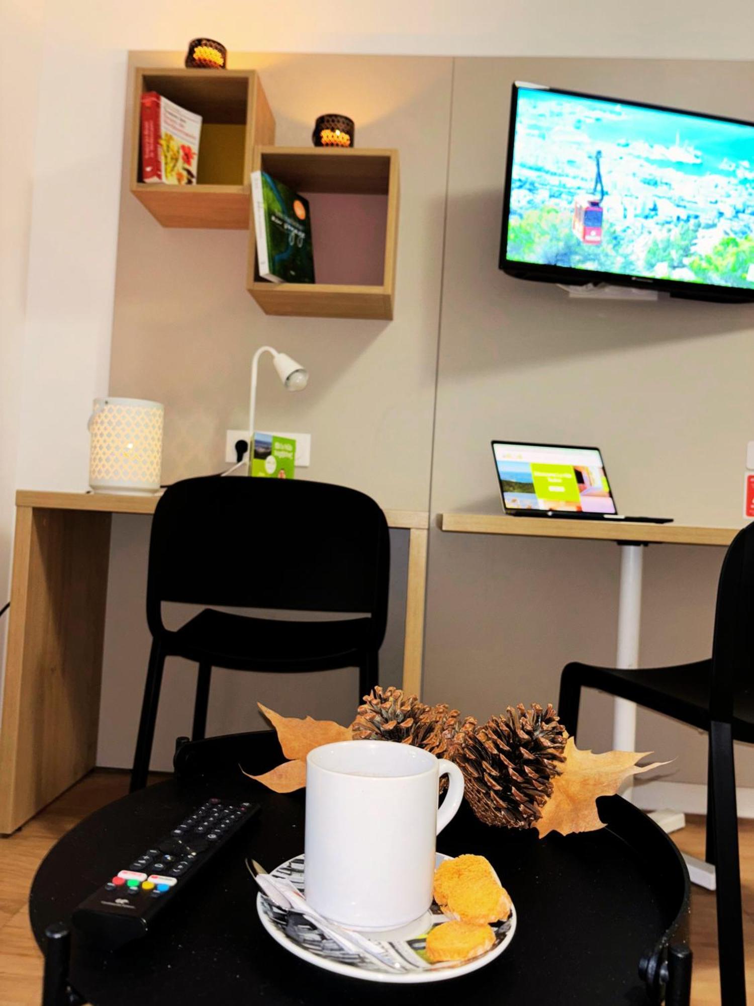 Apparthotel Privilodges Тулон Екстериор снимка