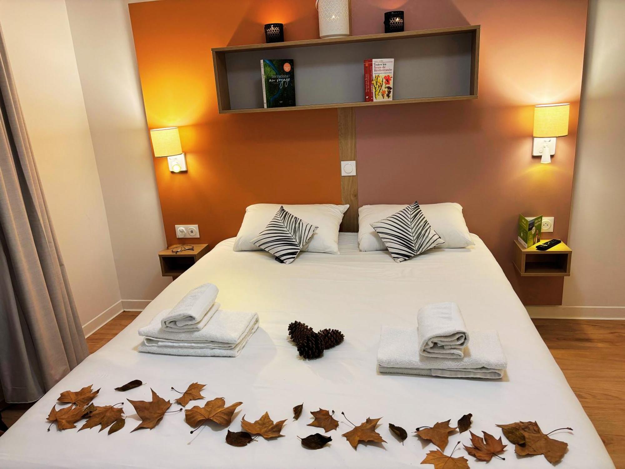 Apparthotel Privilodges Тулон Екстериор снимка